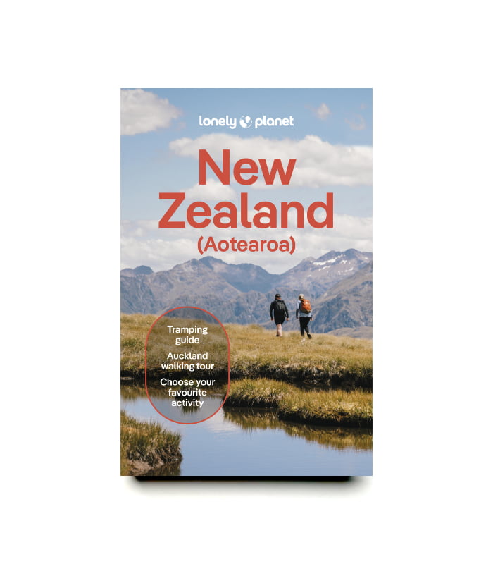 bk2-nonfiction-product-20 Lonely Planet New Zealand - Image 1