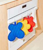 Serving Friends Pot Holders - Image 4