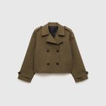 Double-breasted jacket with lapels