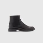 Zipped leather ankle boots