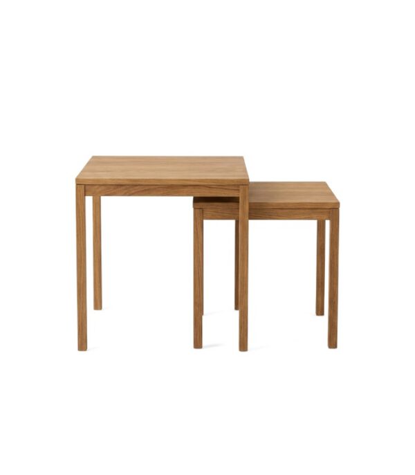 Oak Nesting Tables