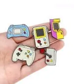 Retro Controller Pins - Image 2
