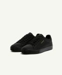 Sneakers black
