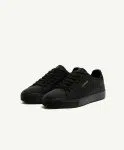 Sneakers black